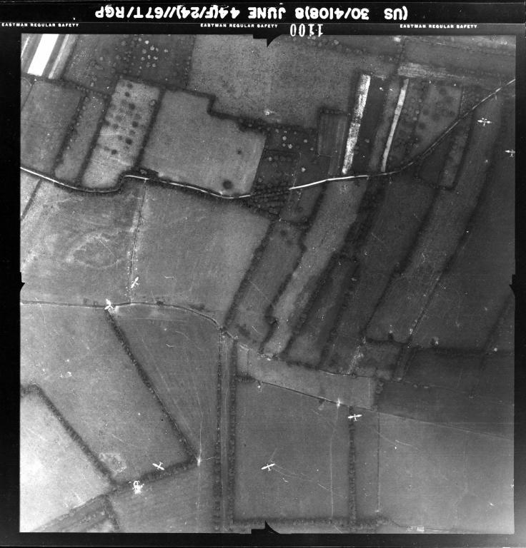 30.4108.8June.1100.chefduPont..jpg