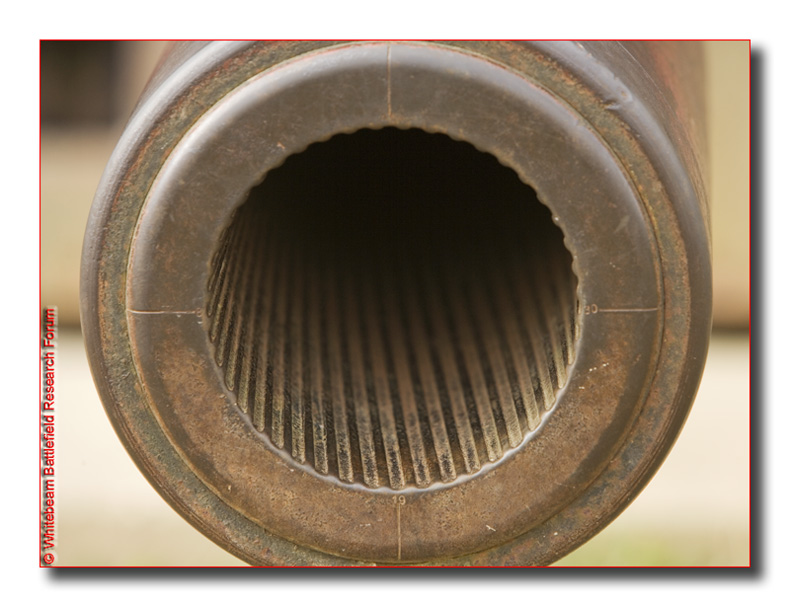 EEJ0012_muzzle_longues_sur_mer_battery