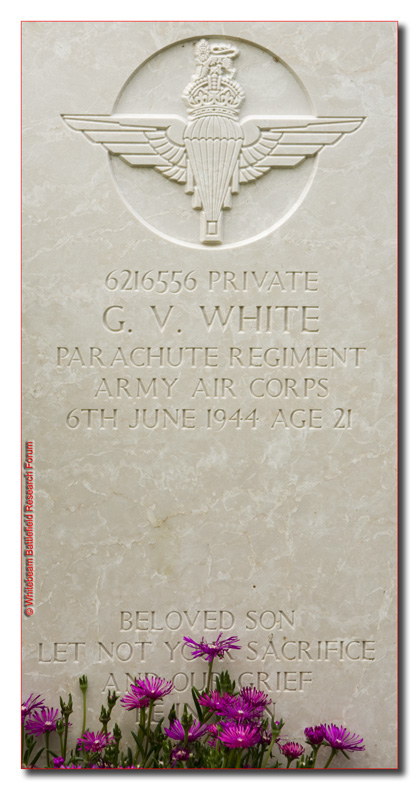 EEJ0140_g_v_white_marker_ranville